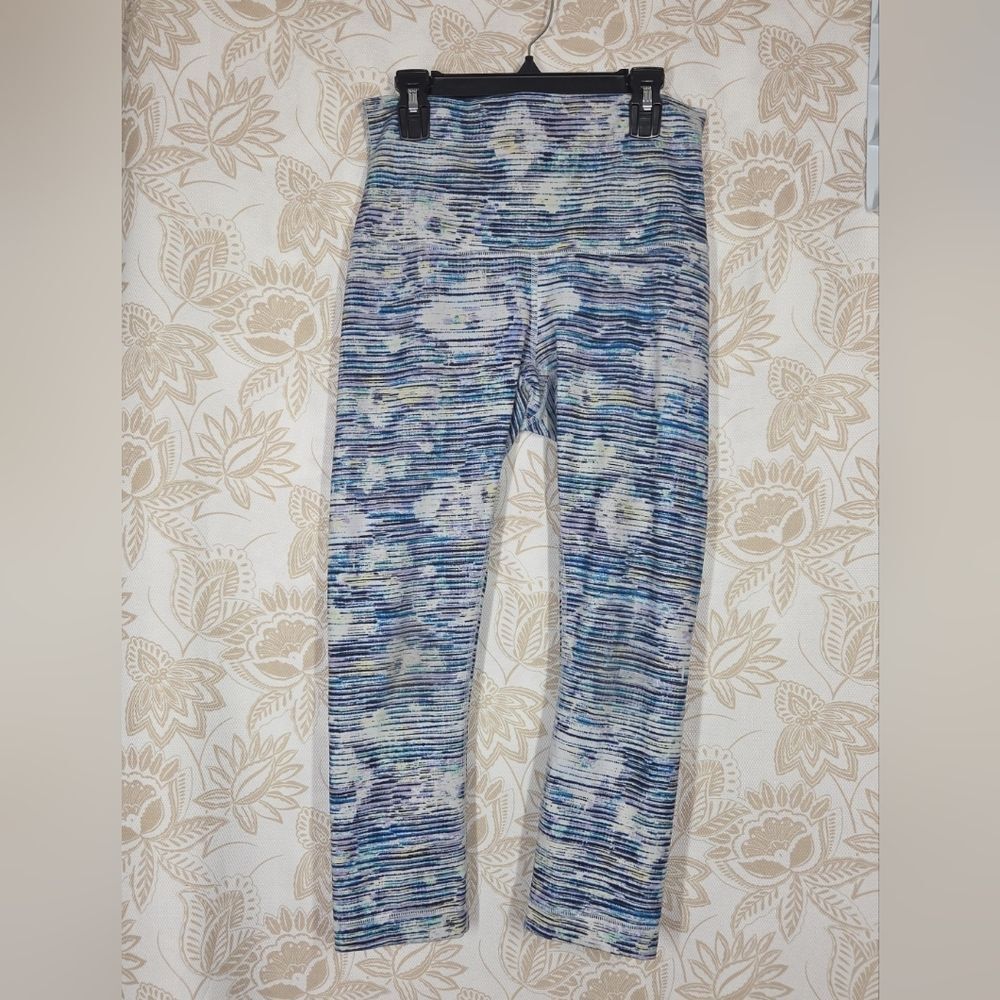 LULULEMON WOMENS WUNDER UNDER HIGH RISE CROP LEGGINGS BLURRY BELLE MULTI PRINT 8